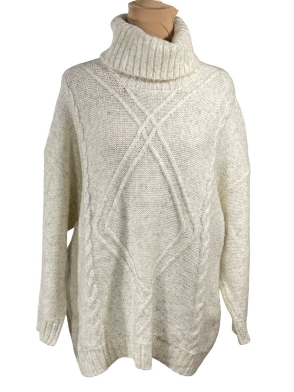 Ophelia Roe Sweater Turtleneck Cream Grey Size 1X Long Sleeve Fuzzy Soft